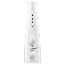 Tyku Junmai Sake White 720ml